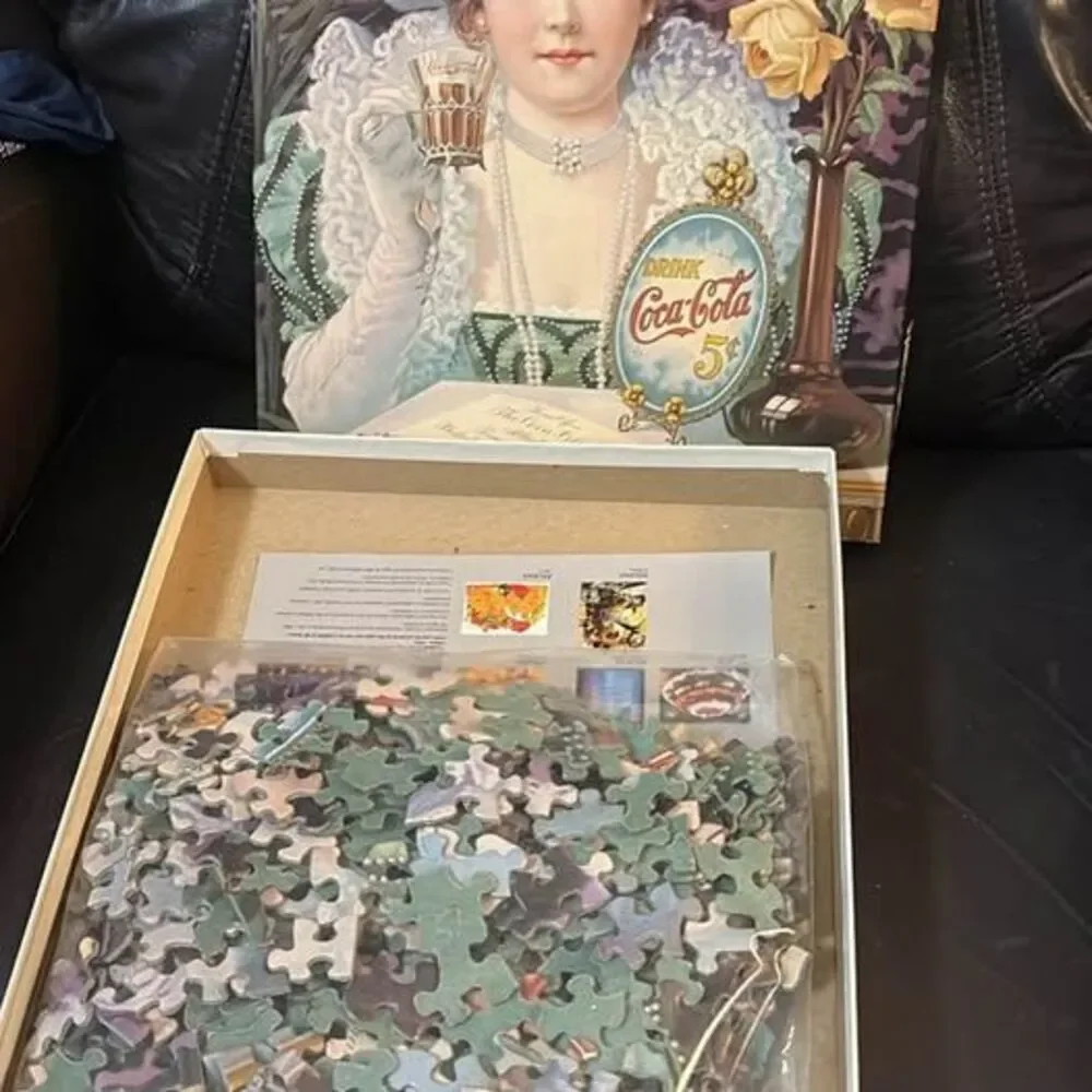 Springbok An Old-Fashioned Girl Coca-Cola Jigsaw Puzzle 500+ Pieces
